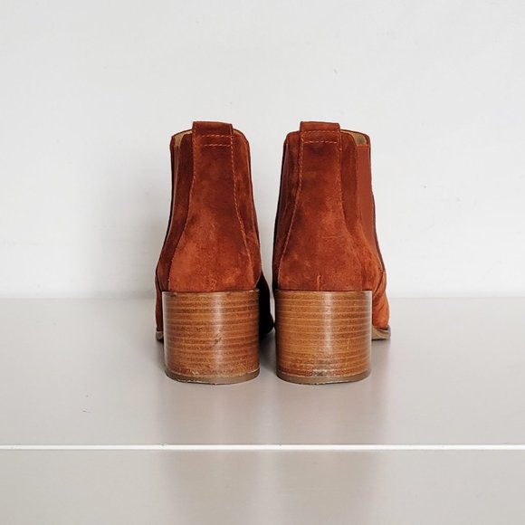 Everlane Women's Ankle Boots in Rust Suede - Picture 4 of 11